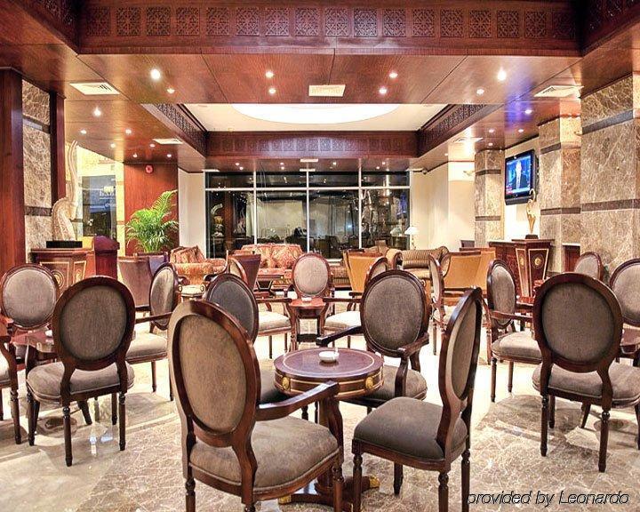 Gloria Hotel Доха Екстериор снимка
